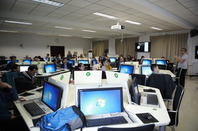 北京大学青年教师教学培训课程“多媒体课件”开讲 探索教育科技服务教学新路径