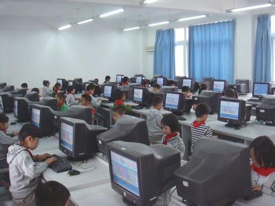 科技与教育相结合 教育科技服务引领未来学习