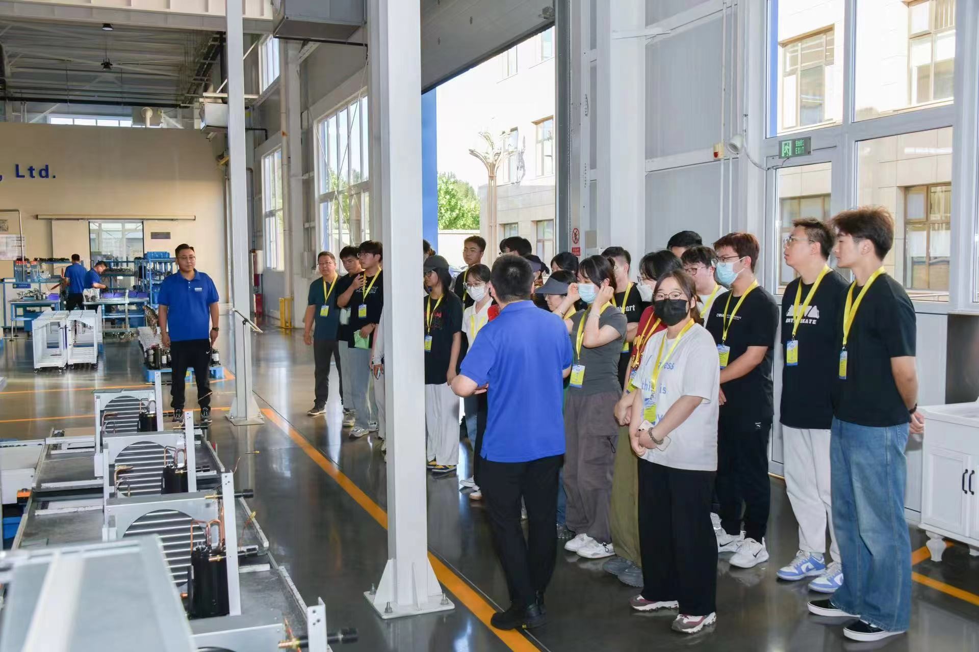 新能源学子赴三河同飞制冷股份开展专业认知与技术服务实践